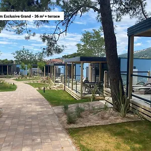 Vakantiepark Victoria Mobilehome In Padova Premium, Banjol