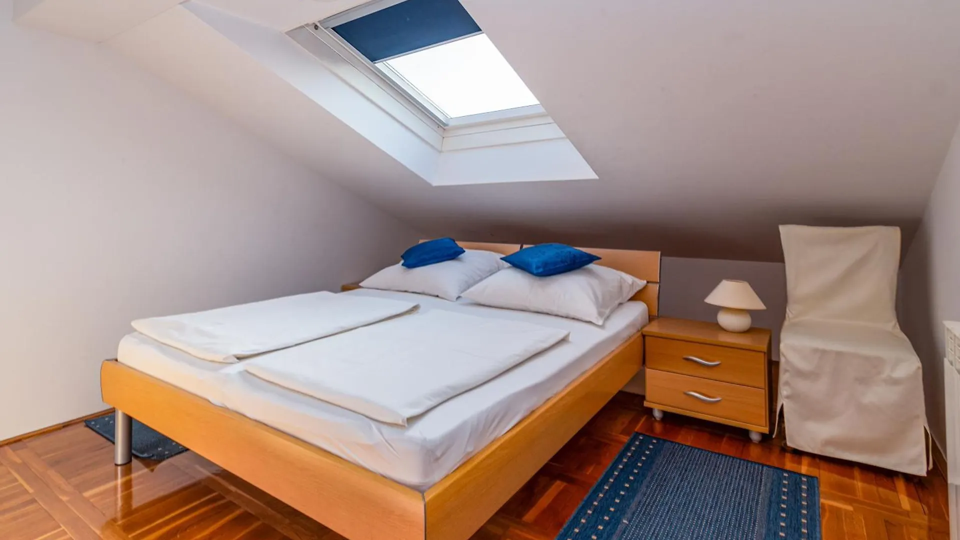 Apartments With A Parking Space Banjol, Rab - 5022 Croatia